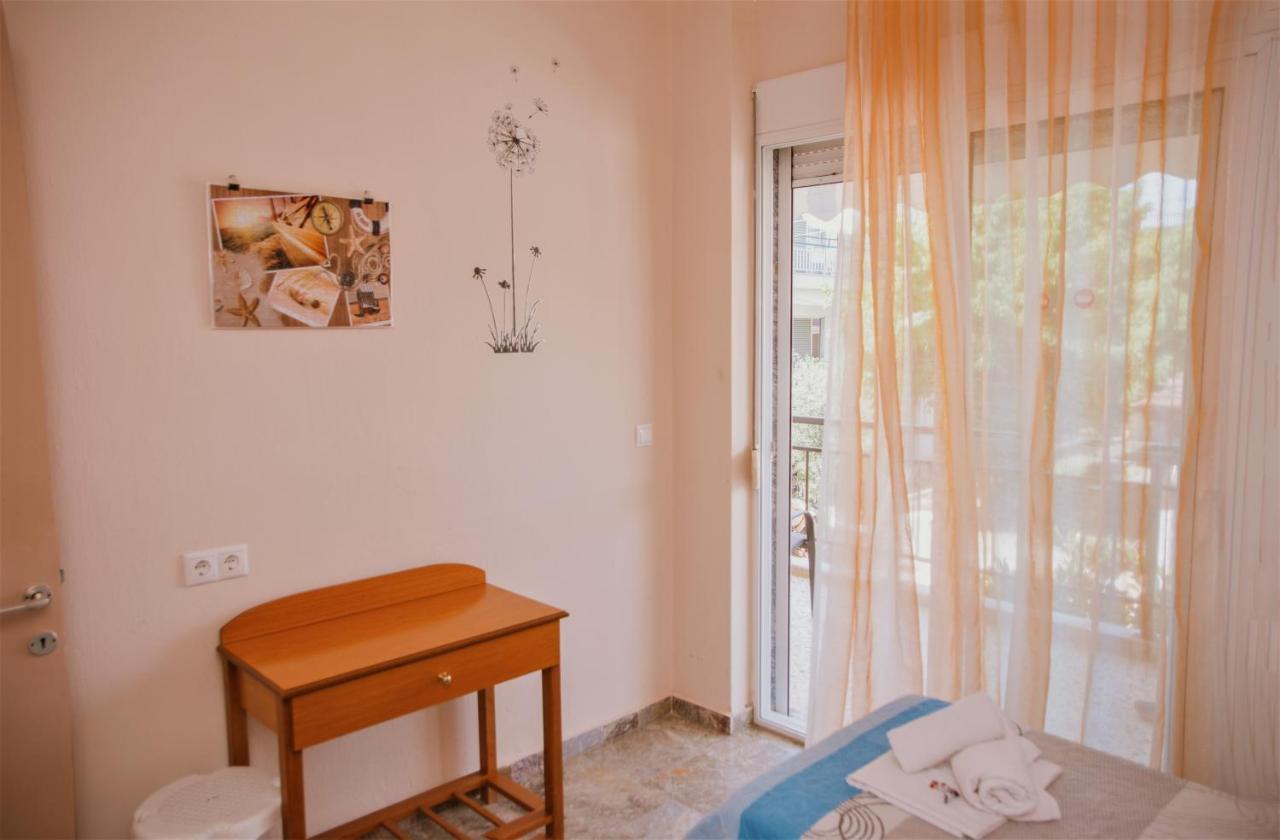 Apartments Tania Paralia Dionysiou Exterior foto